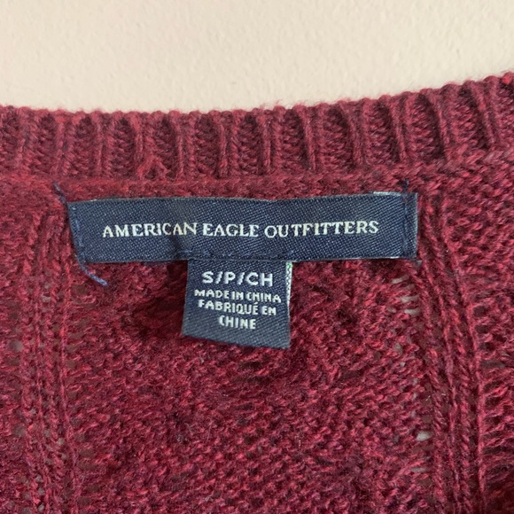 Burgundy sweater - Picture 2 of 3